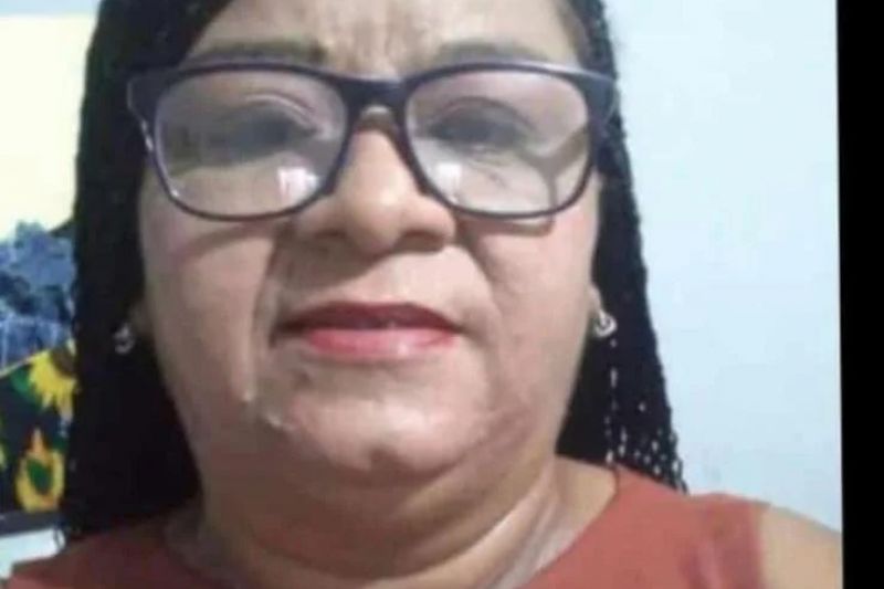 Mulher morre depois de ter casa invadida por carro desgovernado em Delmiro Gouveia