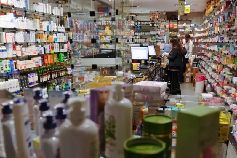 OMS alerta para escassez de remédios e aumento de falsificações