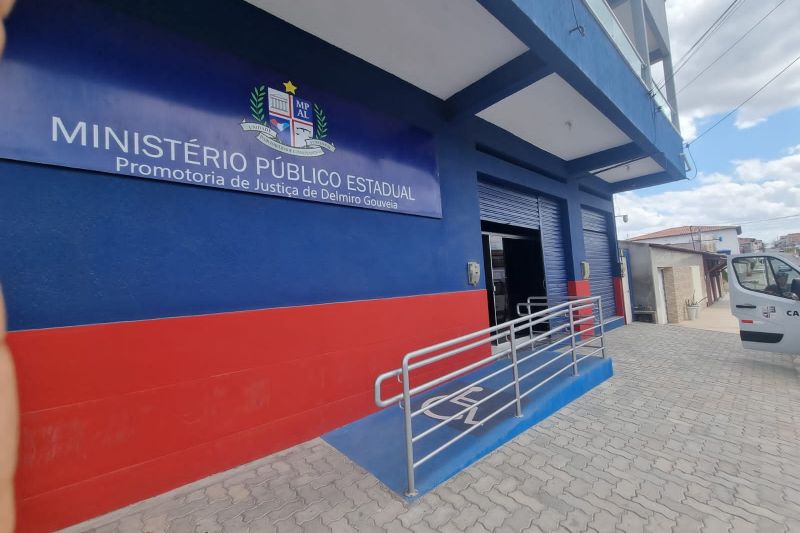 MP entra com ação para devolução de terrenos públicos doados por ex-prefeitos em Delmiro