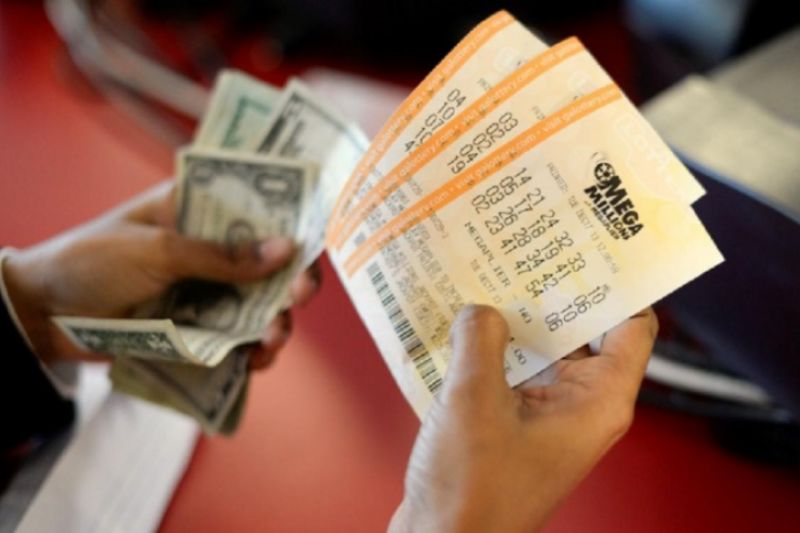 Loteria americana acumula mais de R$ 2,5 bilhões e brasileiros podem apostar online