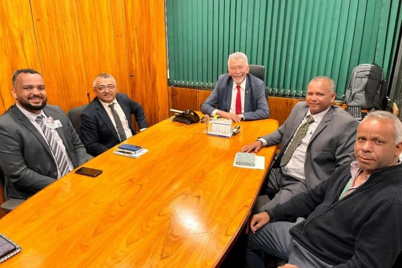 Prefeito Zé da Emater obtém série de conquistas durante jornada produtiva em Brasília