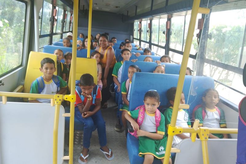 Após denuncia de mãe, MPE/AL intervém e prefeitura coloca ônibus para alunos em Olivença