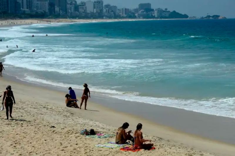 Senado retoma debate de PEC que pode privatizar praias