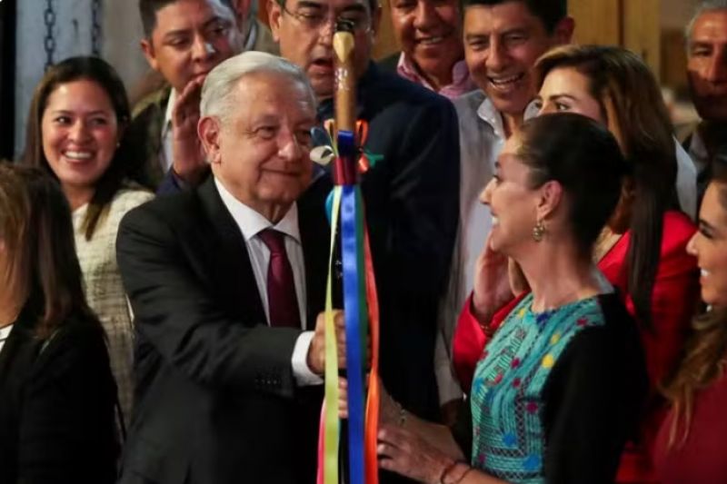 Nova presidente do México defende eleição para ministros do Supremo