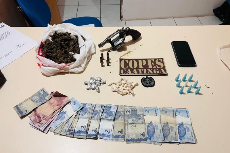 Suspeito de homicídios é preso após troca de tiros com policiais em Olho D‘água das Flores