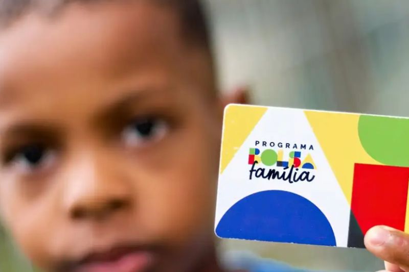 Caixa começa a pagar Bolsa Família de junho