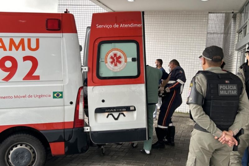 Alagoana que se jogou do 5º andar de prédio em Salvador será tratada em hospital da Sesau