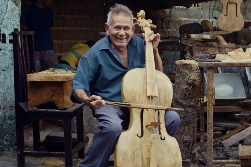 Governo reconhece acervo artesanal e musical de Nelson da Rabeca como patrimônio cultural