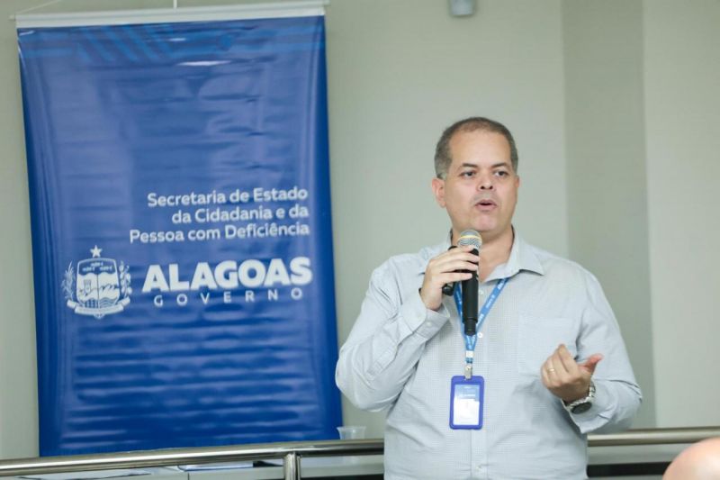 Governo de Alagoas discute Plano Nacional Novo Viver sem Limite