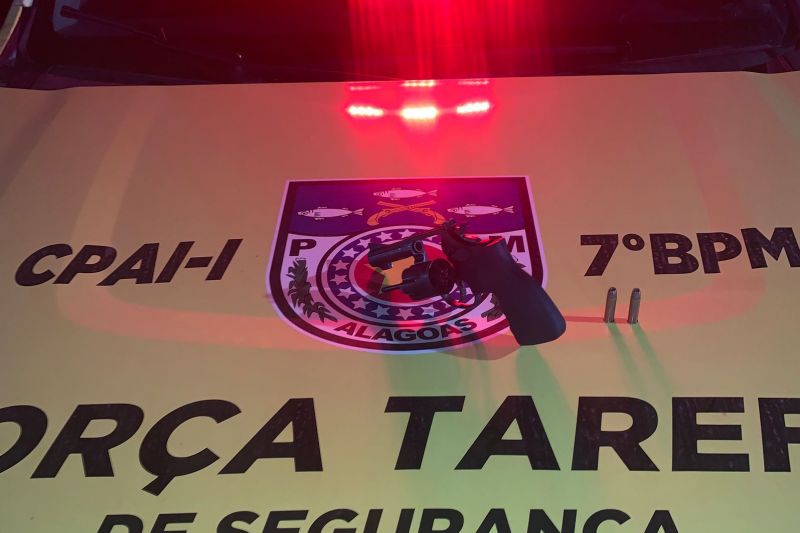 Jovem é preso após ser flagrado com revólver em evento em São José da Tapera