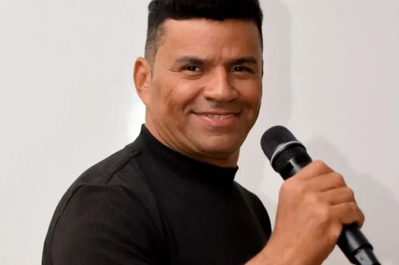 Cantor acusado de estuprar enteada de 13 anos de idade é preso em Ouro Branco