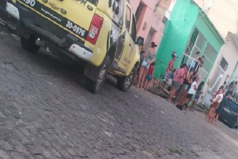Apreendido adolescente de 15 anos suspeito de matar namorada de 13 em Santana do Ipanema
