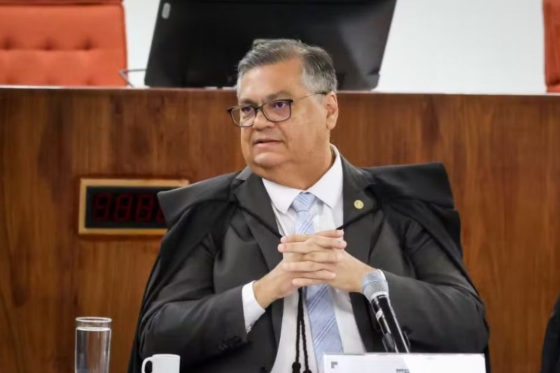 Presidente do STF rejeita pedido do Congresso para suspender decisão de Dino