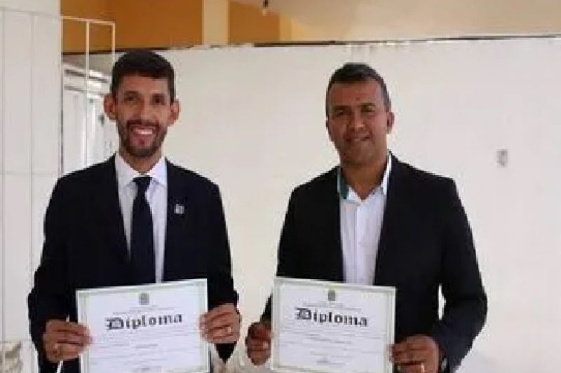 Véio Duca diz que renuncia se Jó mostrar obras com dinheiro da venda da Casal em Olivença
