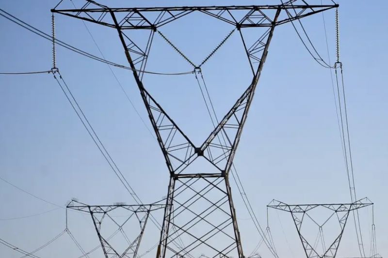 ONS aprova ações preventivas para garantir oferta de energia no país