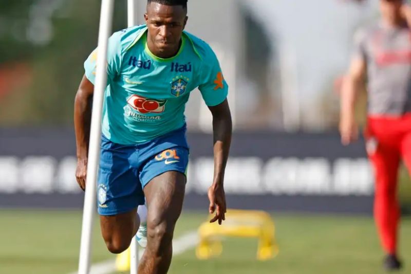 Brasil enfrenta Equador buscando recuperação nas eliminatórias