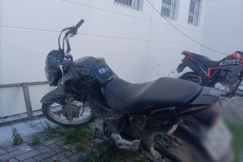 Homem é preso suspeito receptação,  embriaguez e adulteração de veículo em Inhapi