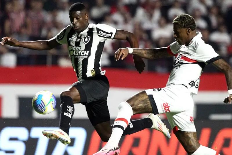 Botafogo e São Paulo começam a disputar vaga na semi da Libertadores