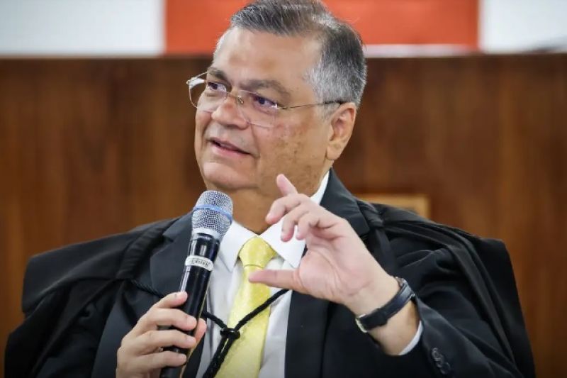 Dino diz que Congresso não enviou ao STF todos documentos sobre orçamento secreto