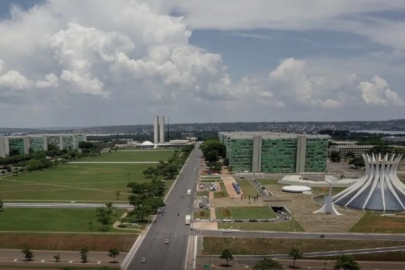 Governo federal prepara reforma administrativa