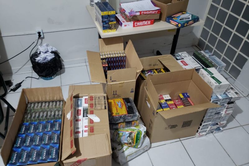 Homem é preso em Piranhas por descaminho de cigarros durante blitz na AL-225