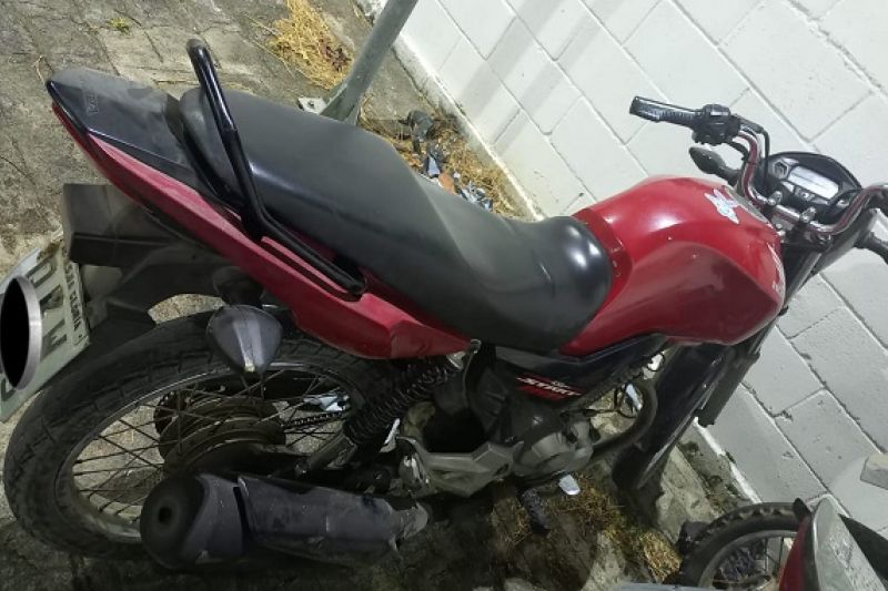 Jovem é preso suspeito de adulteração de veículo e direção perigosa em São José da Tapera