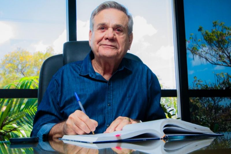 Ronaldo Lessa assume interinamente o Governo de Alagoas