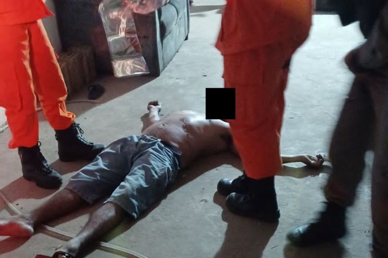 Homem é morto com vários tiros após ser chamado na porta de casa em Santana do Ipanema