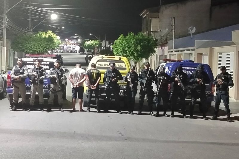 Homem é preso suspeito de posse irregular de arma de fogo em Piranhas