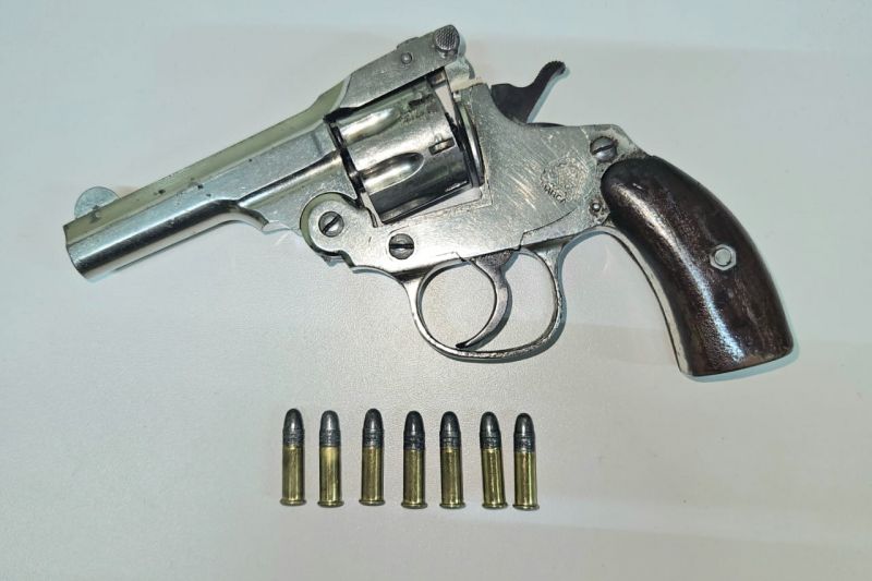 Polícia prende no Paraná homem condenado por estupro de sobrinha de 14 anos em Canapi