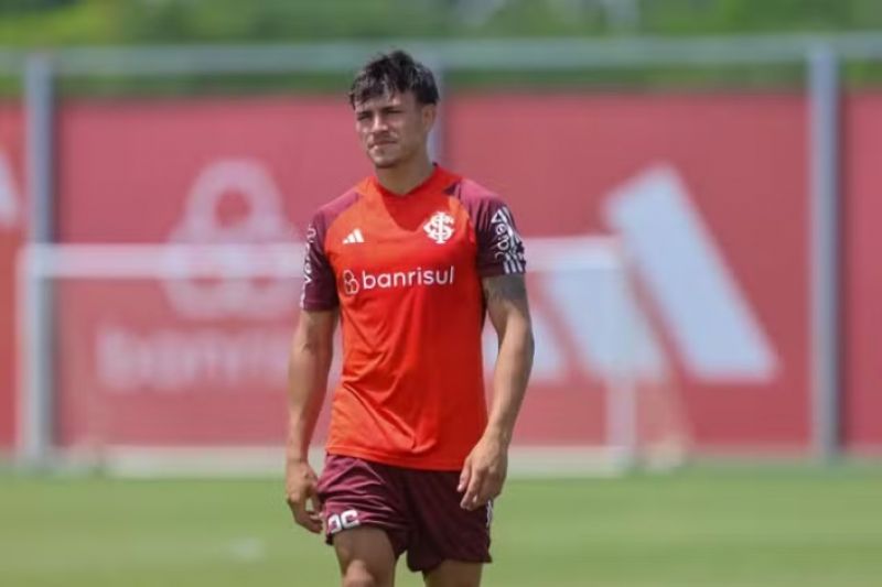 Inter vive expectativa por desfecho positivo em negociação por Bernabei