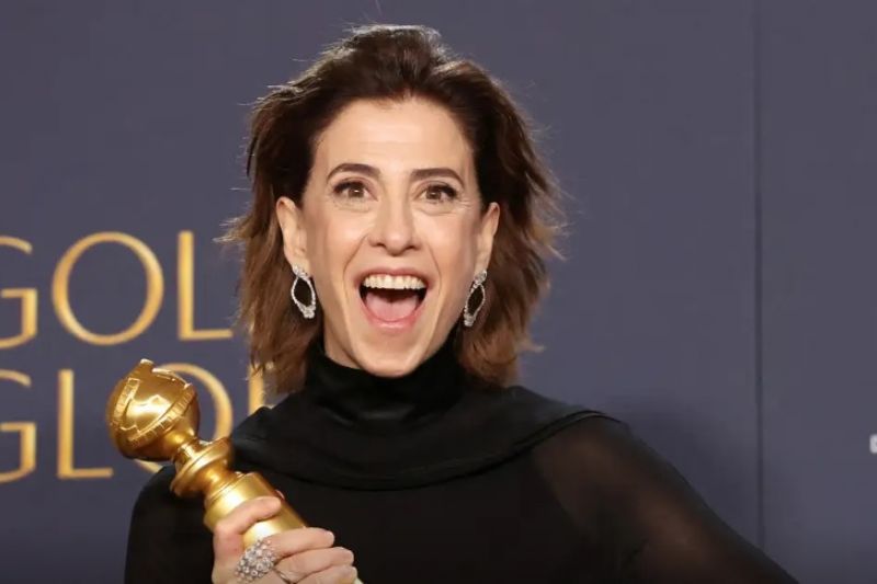 Fernanda Torres leva Globo de Ouro por atuação em Ainda Estou Aqui