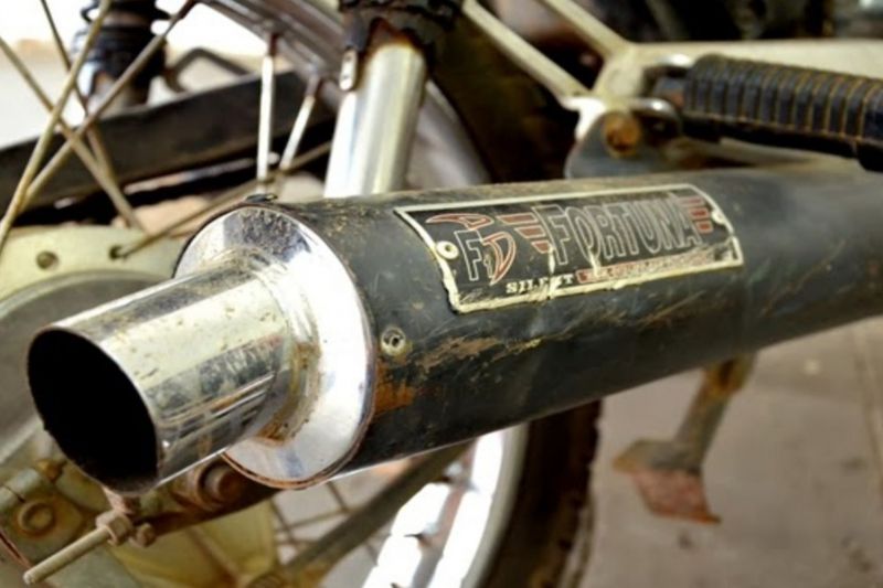 Rocam flagra motociclista com escapamento adulterado na AL-130 em Santana do Ipanema