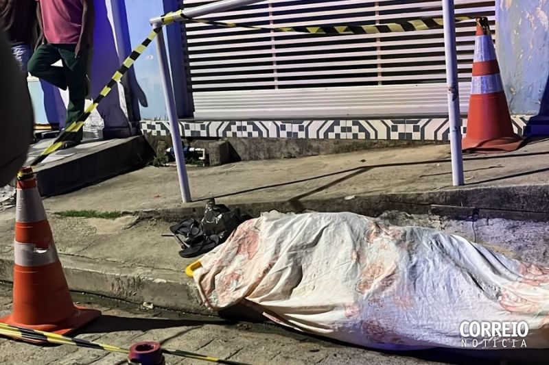 Acidente com moto resulta na morte de uma pessoa e deixa outra ferida em Inhapi