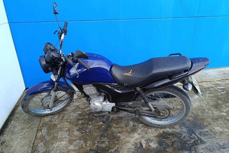 Ação da Polícia Militar prende homem por adulteração de veículo em Delmiro Gouveia