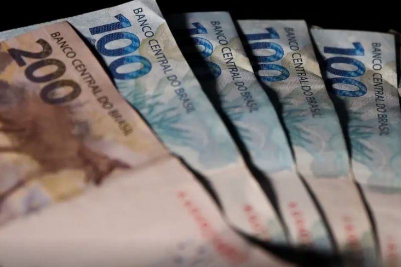 Nove estados e o DF têm renda por pessoa acima da média nacional