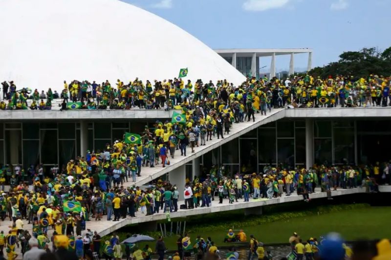 Associação de Juristas lança campanha contra anistia a golpistas