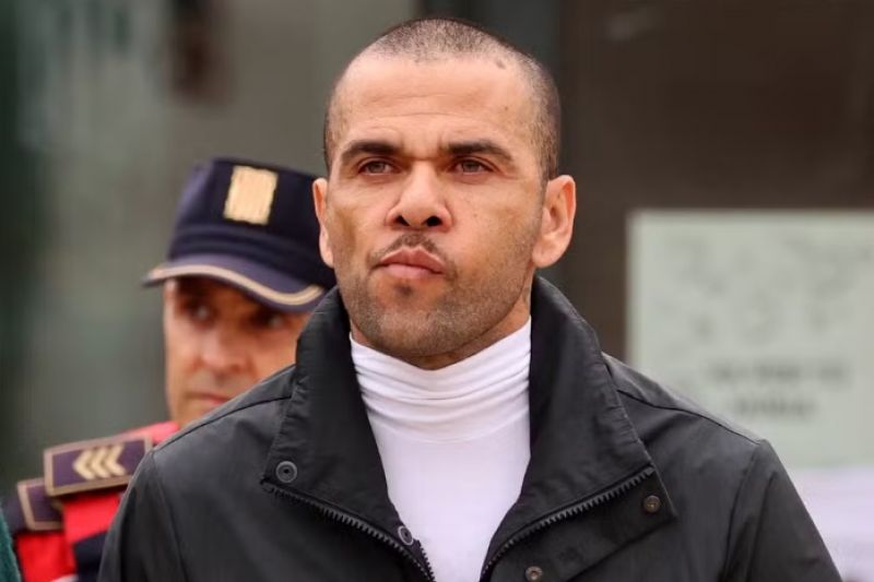 Tribunal espanhol anula condenação de Daniel Alves por agressão sexual