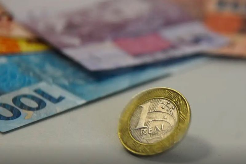 Receita paga lote da malha fina do Imposto de Renda nesta segunda