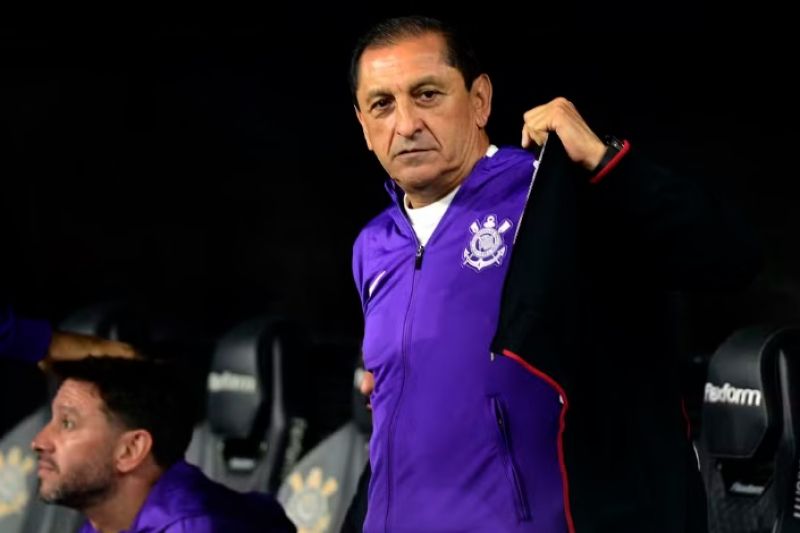 Com novidades da base, Corinthians relaciona 26 jogadores para viagem à Colômbia