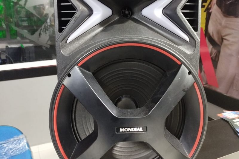 Homem é detido suspeito de perturbação do sossego e tem som apreendido em Piranhas