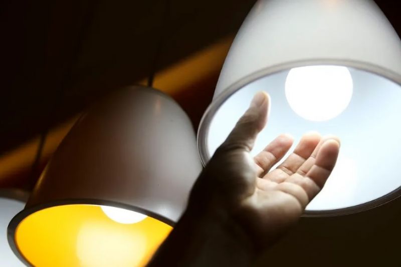 Entenda projeto do governo e como deve funcionar conta de luz gratuita