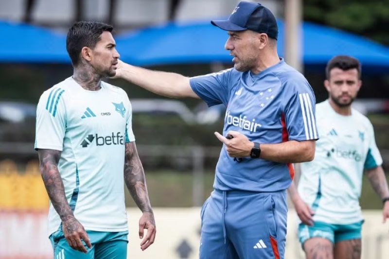 Cruzeiro assina rescisão e pagará a Dudu o equivalente aos salários até o fim do ano