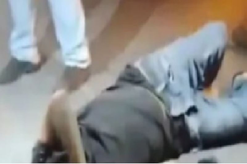 Idoso morre após cair de moto na