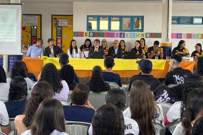 Alunos de Água Branca participam de palestra sobre combate ao abuso sexual infantil