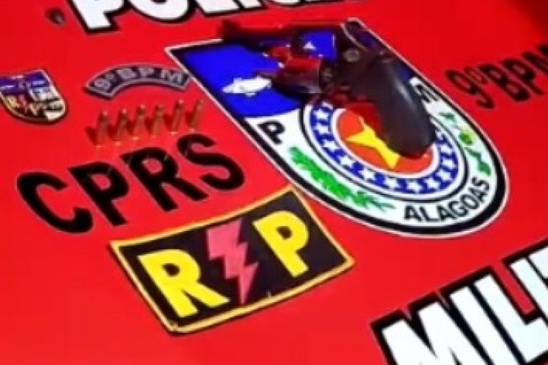 Jovem é preso com revólver de numeração raspada durante patrulhamento em Delmiro Gouveia