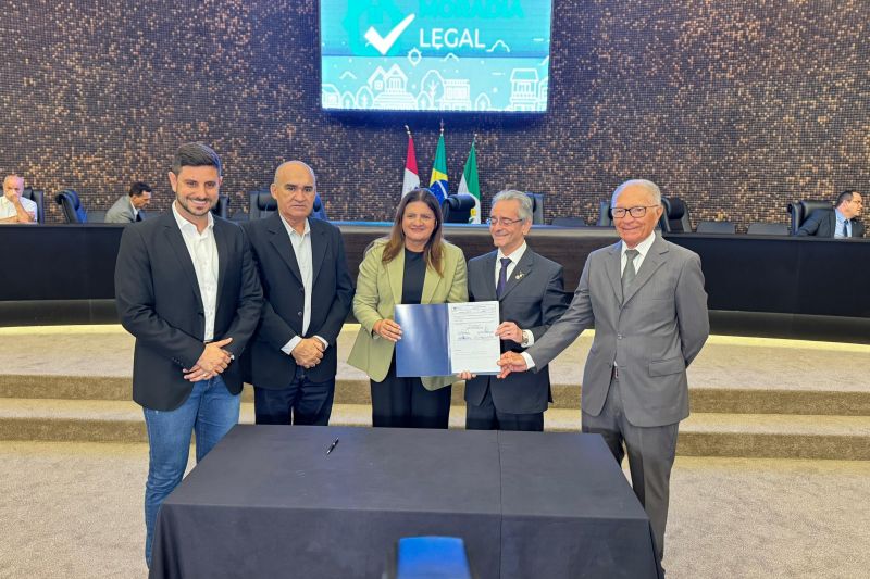 Delmiro Gouveia adere à sétima edição do Programa Moradia Legal