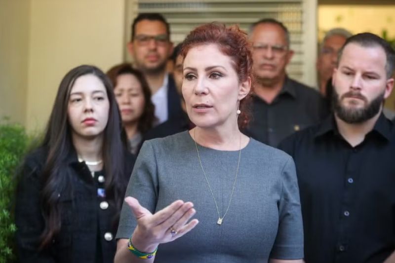 Moraes rejeita recurso da Defensoria contestando condenação de Carla Zambelli