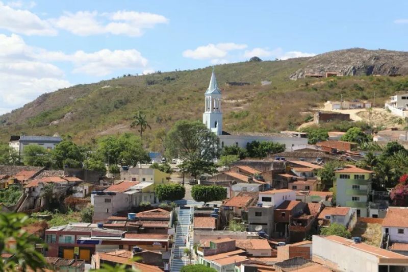 Adolescente é apreendido suspeito de abusar de sobrinho de 3 anos de idade em Mata Grande