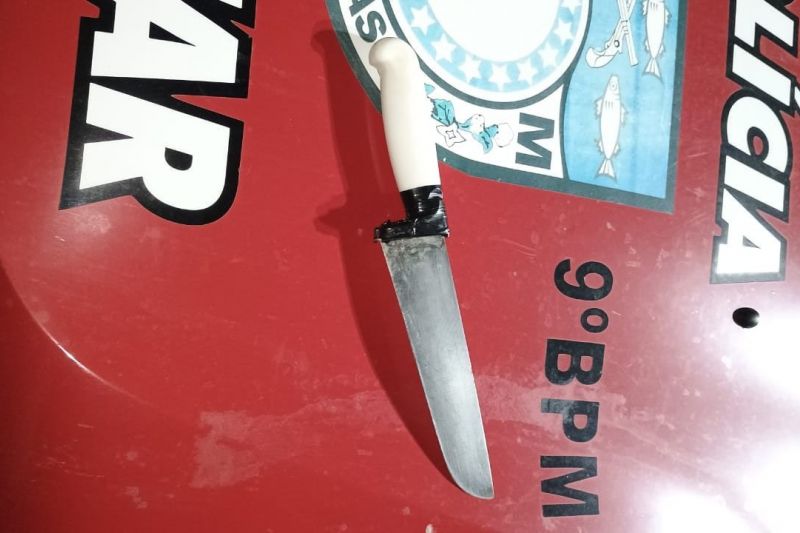 Homem é preso suspeito de usar faca para ameaçar ex-companheira em Piranhas